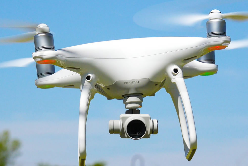 drone@2x drone@2x